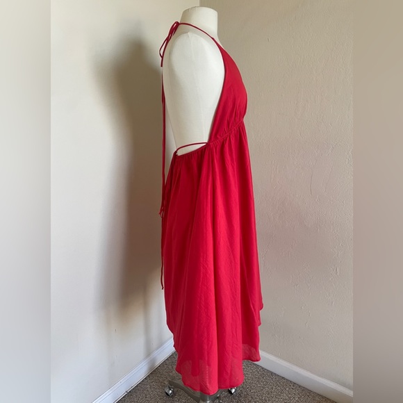 Loup Charmont 🍒☀️ Red Flowy Organic Cotton Backless
Miami Midi Dress in Medium - Picture 4 of 9